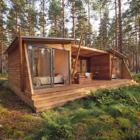 La Foret Paloma, Hotel *